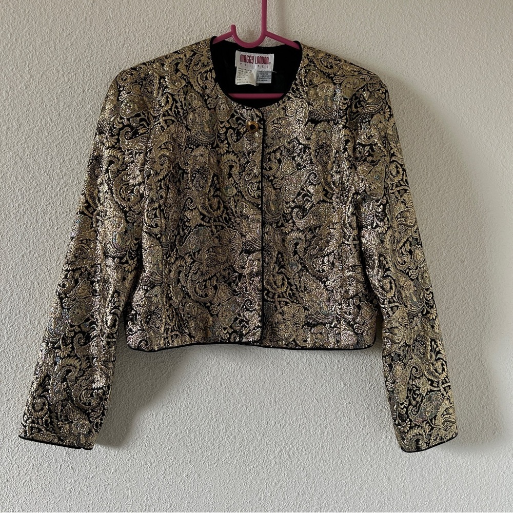 VTG MAGGY LONDON Petites Paisley Metallic Gold Party Cropped jacket Women’s 4P